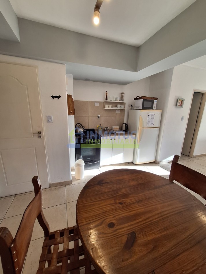MONOAMBIENTE AV. NICOLAS AVELLANEDA 400 AMOBLADO CON BALCON - EN VENTA  
