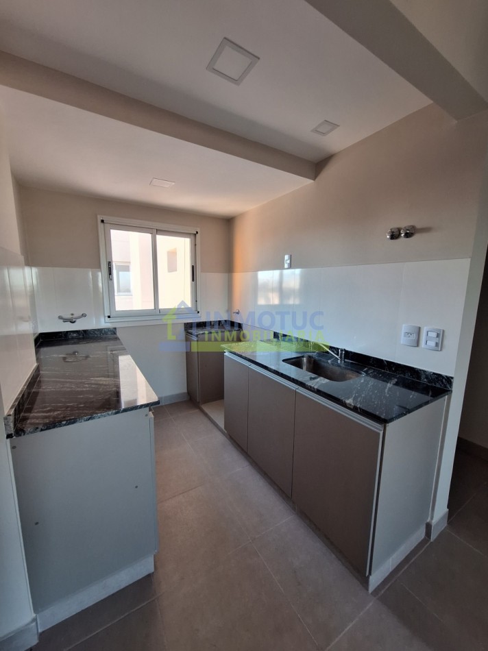 DEPARTAMENTO 2 DORMITORIOS CON BALCON - A ESTRENAR - RONDEAU 800 - BARRIO SUR