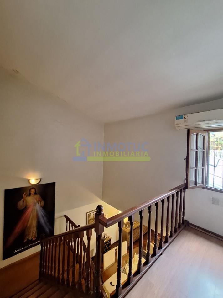 CASA BARRIO SUR - LAS HERAS AL 200 - 3 DORM. 5 BAÑOS - COCHERA
