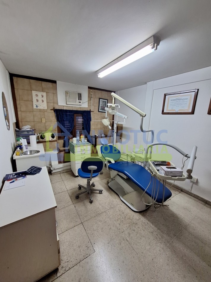 OPORTUNIDAD! CENTRO MEDICO EN VENTA PARA INVERSIONISTAS - BARRIO SUR (ALT. 24 DE SEPTIEMBRE 1000)