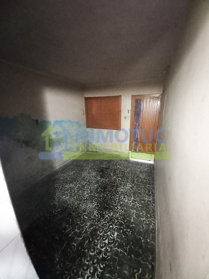 CASA A REMODELAR 3 DORM. ZONA SUR - BARRIO LINCOLN LA PLATA AL 3000
