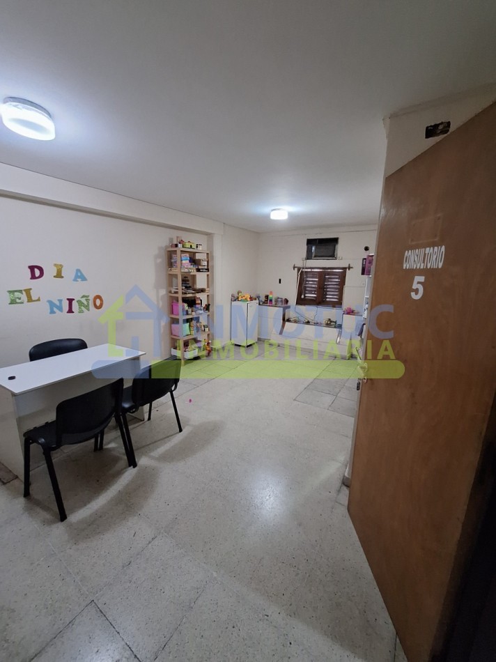 OPORTUNIDAD! CENTRO MEDICO EN VENTA PARA INVERSIONISTAS - BARRIO SUR (ALT. 24 DE SEPTIEMBRE 1000)