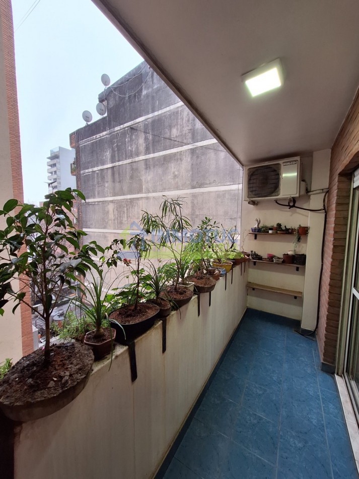 DEPARTAMENTO DE 1 DORMITORIO DOBLE BALCON - SALTA 400 - APTO CREDITO