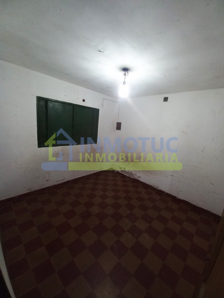 CASA A REMODELAR 3 DORM. ZONA SUR - BARRIO LINCOLN LA PLATA AL 3000