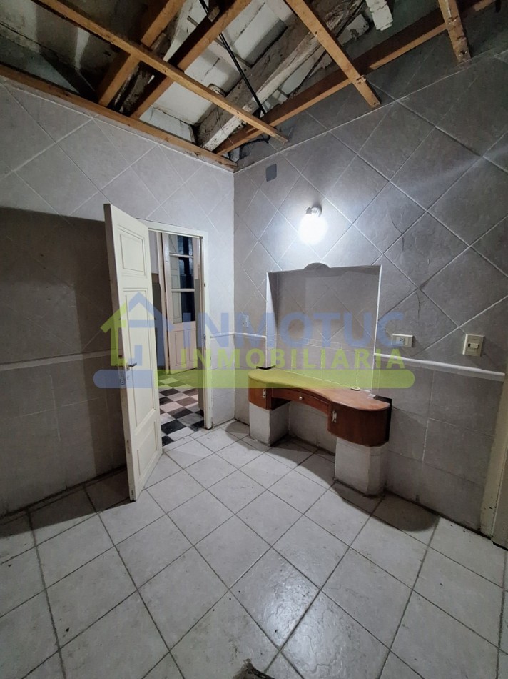 VENTA O ALQUILER CASA 4 DORM  - BARRIO SUR - LAS HERAS  AL 200 