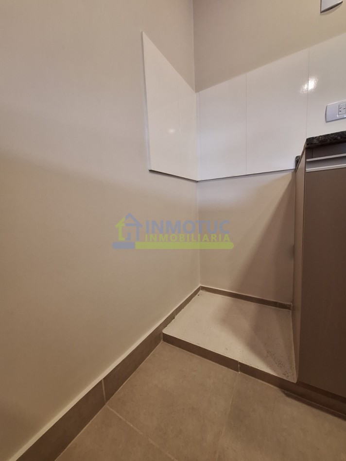 NUEVO A ESTRENAR MONOAMBIENTE AMPLIO CON BALCON - ENTRE RIOS AL 100 - APTO CREDITO (Posibilidad de cochera)