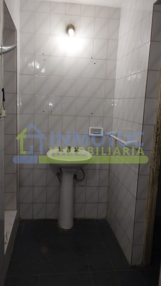 CASA A REMODELAR 3 DORM. ZONA SUR - BARRIO LINCOLN LA PLATA AL 3000