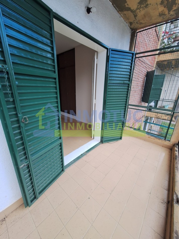 DPTO. Paso de Los Andes al 700 - 3 Dorm. - 2 Baños - Sup. Propia 82 m² + cochera