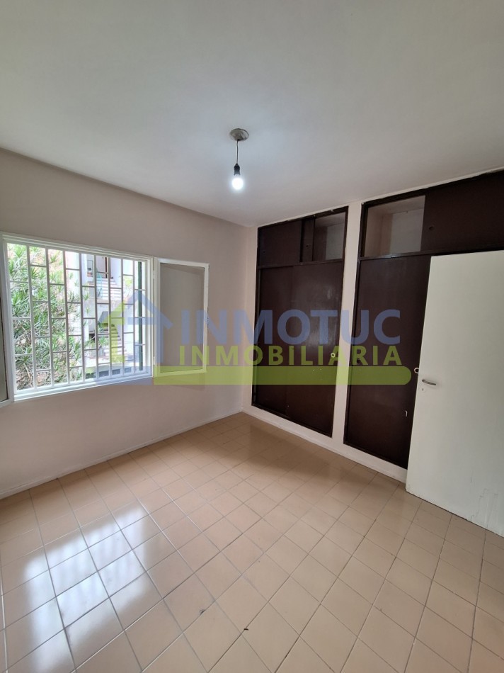 DPTO. Paso de Los Andes al 700 - 3 Dorm. - 2 Baños - Sup. Propia 82 m² + cochera