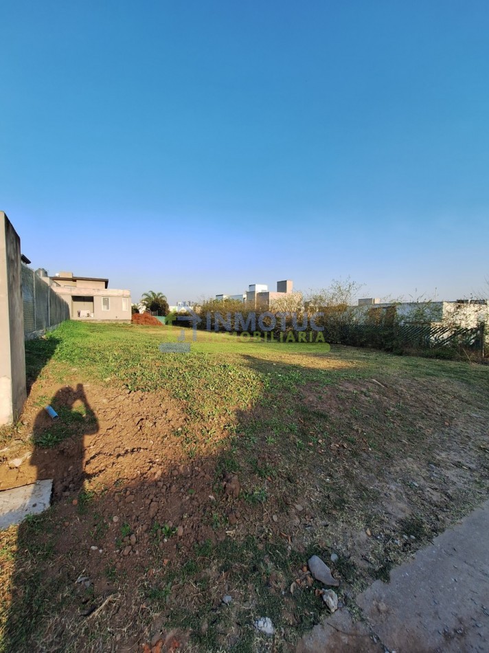 TERRENO CENTRAL - FINCAS DEL MANANTIAL BARRIO PRIVADO