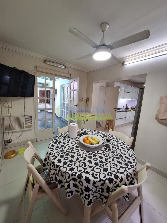 CASA BARRIO SUR - LAS HERAS AL 200 - 3 DORM. 5 BAÑOS - COCHERA