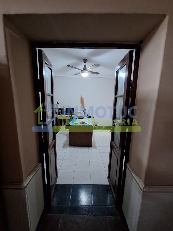 Casa - Corrientes al 2700 - 4 Dorm. - 3 Baños - Sup. Construida 291 m²