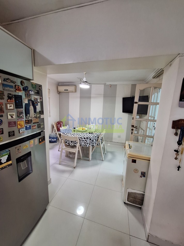 CASA BARRIO SUR - LAS HERAS AL 200 - 3 DORM. 5 BAÑOS - COCHERA