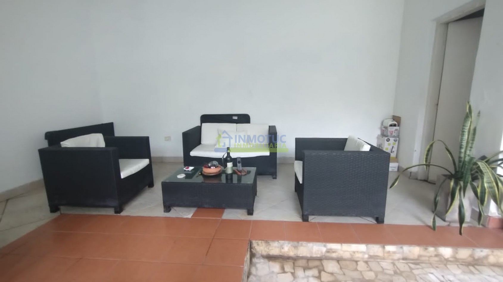 CASA BARRIO SUR - LAS HERAS AL 200 - 3 DORM. 5 BAÑOS - COCHERA