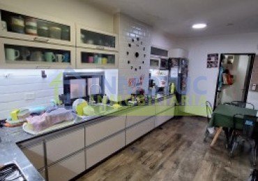 DEPARTAMENTO CORDOBA 100 - 3 DORM - 3 BAÑOS - BALCON (COCHERA OPCIONAL)