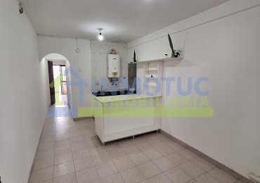 ALQUILER DEPARTAMENTO DE 1 DORMITORIO CON BALCON - LAVADERO - CRISOSTOMO ALVAREZ 300 - CENTRO 